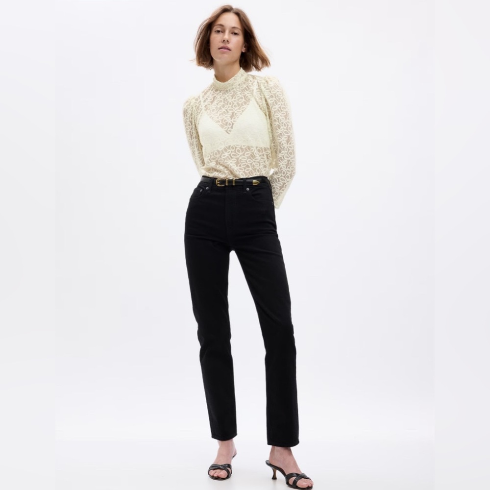 GAP NWT Crochet Lace Long Sleeve Top - Chino Beige